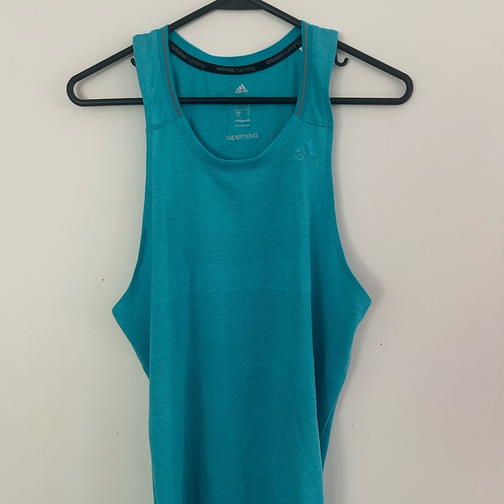 Adidas supernova singlet